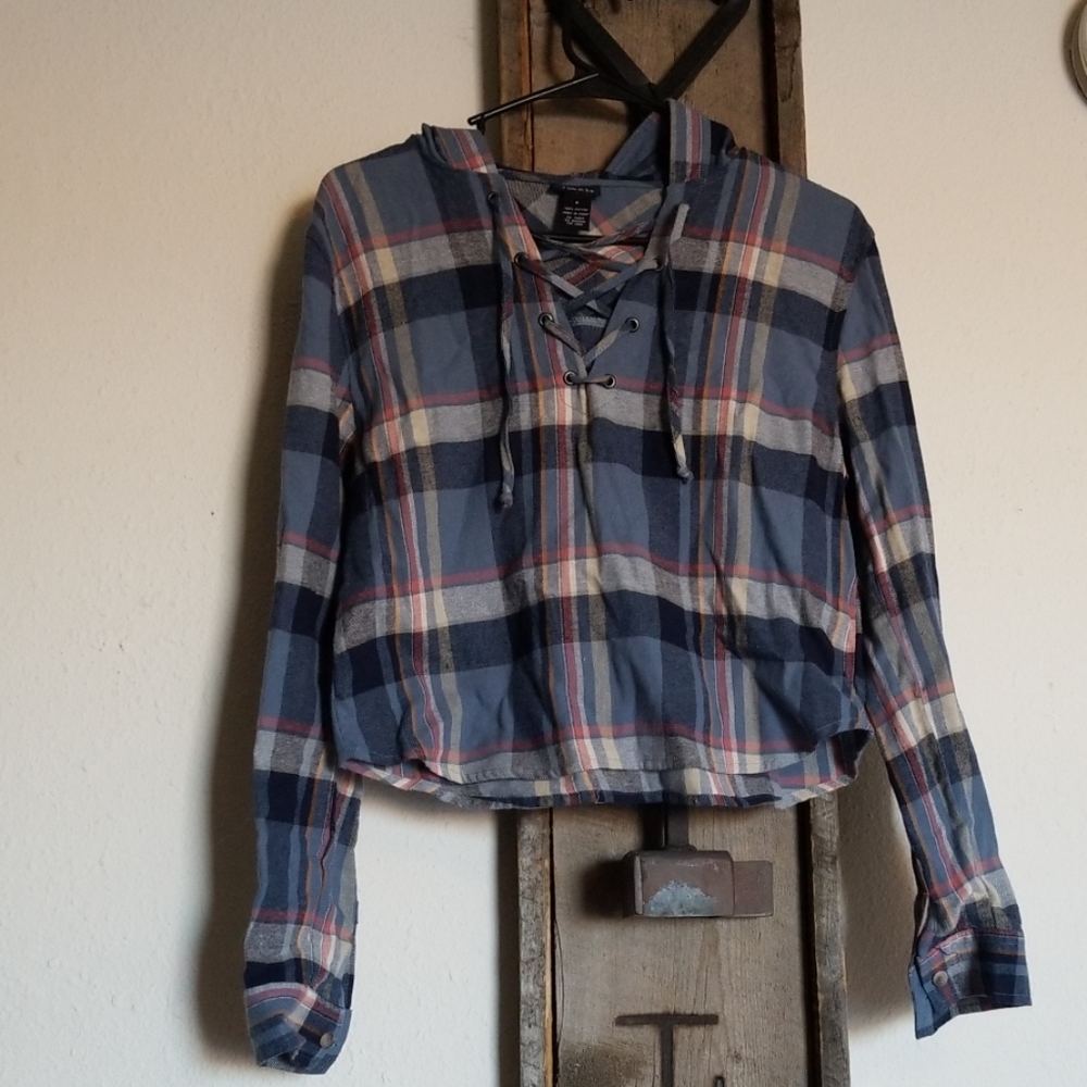Plaid lace up shirt